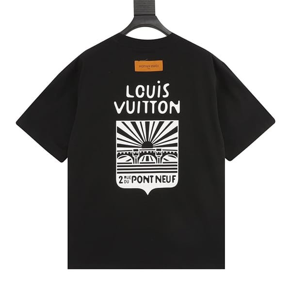 ★日本!!人気！ルイヴィトン フェイク コットンショートスリーブ クルーネック Tシャツ vua17758